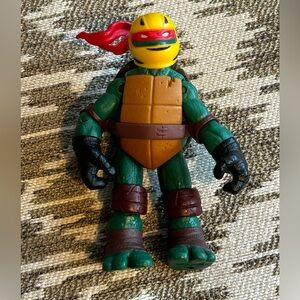 TMNT Raphael Teenage Mutant Ninja Turtles figure 2012 yellow helmet 5” tall